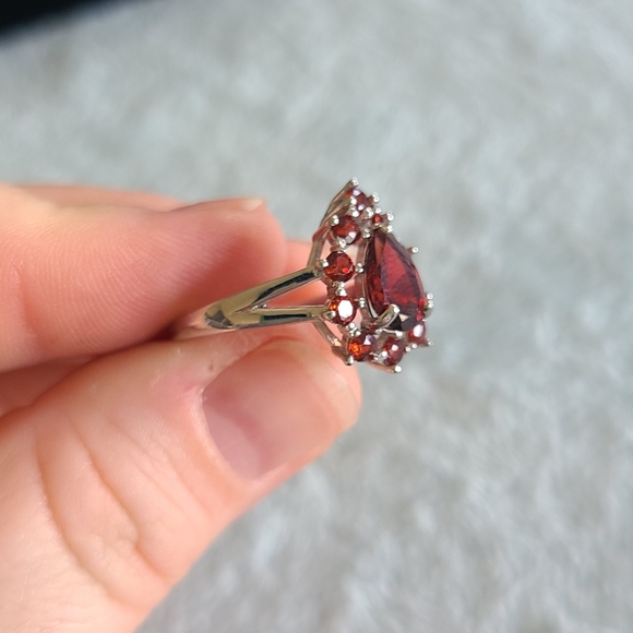 Red Garnet Cluster Ring In Sterling Silver - Picture 6 of 7